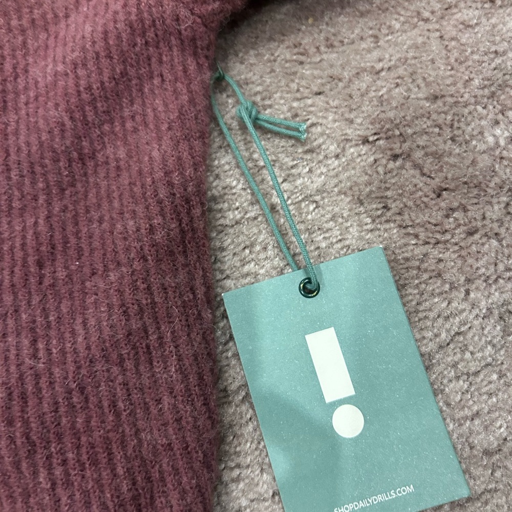 Daily Drills Single Button Ribbed Burgundy Cardigan Sweater in Wine New XS/S - Picture 4 of 9